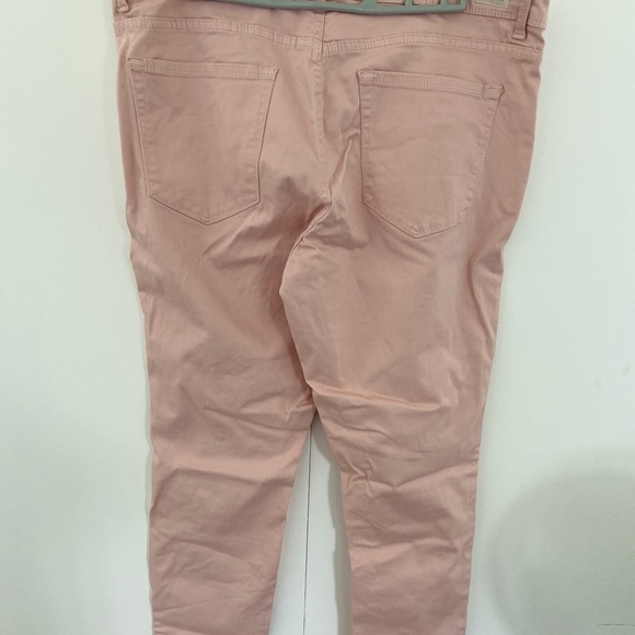 Jordache jeans - Picture 2 of 2